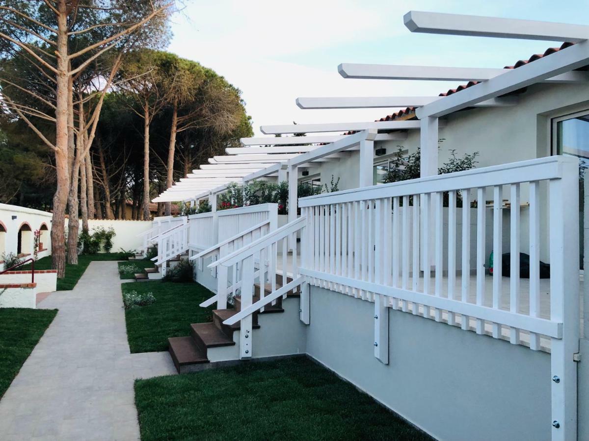 Hotel Club Esse Cala Bitta 3*